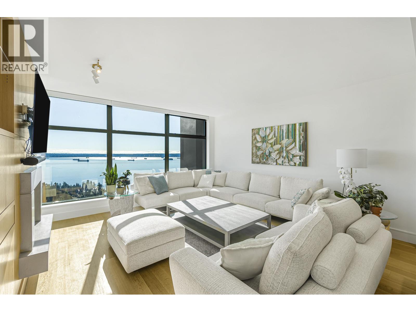 1001 3315 CYPRESS PLACE, West Vancouver