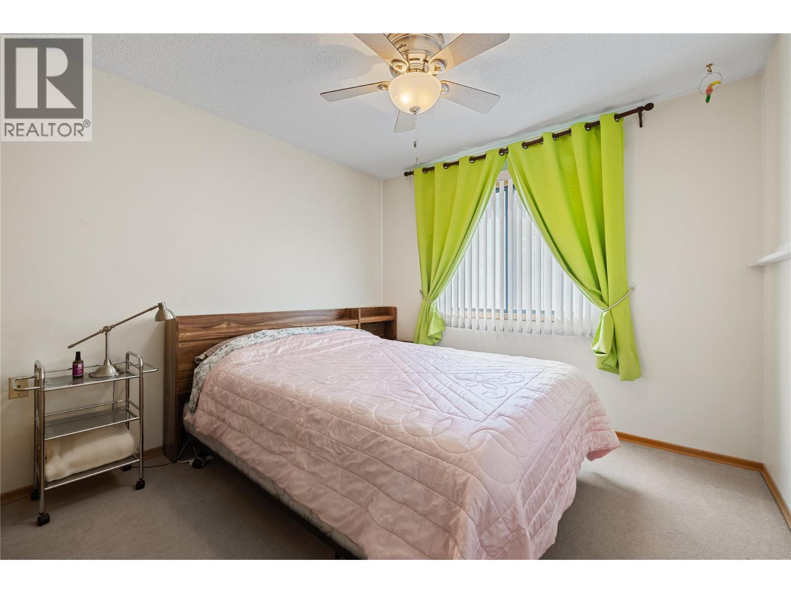 104 1035 Bernard Avenue, Kelowna