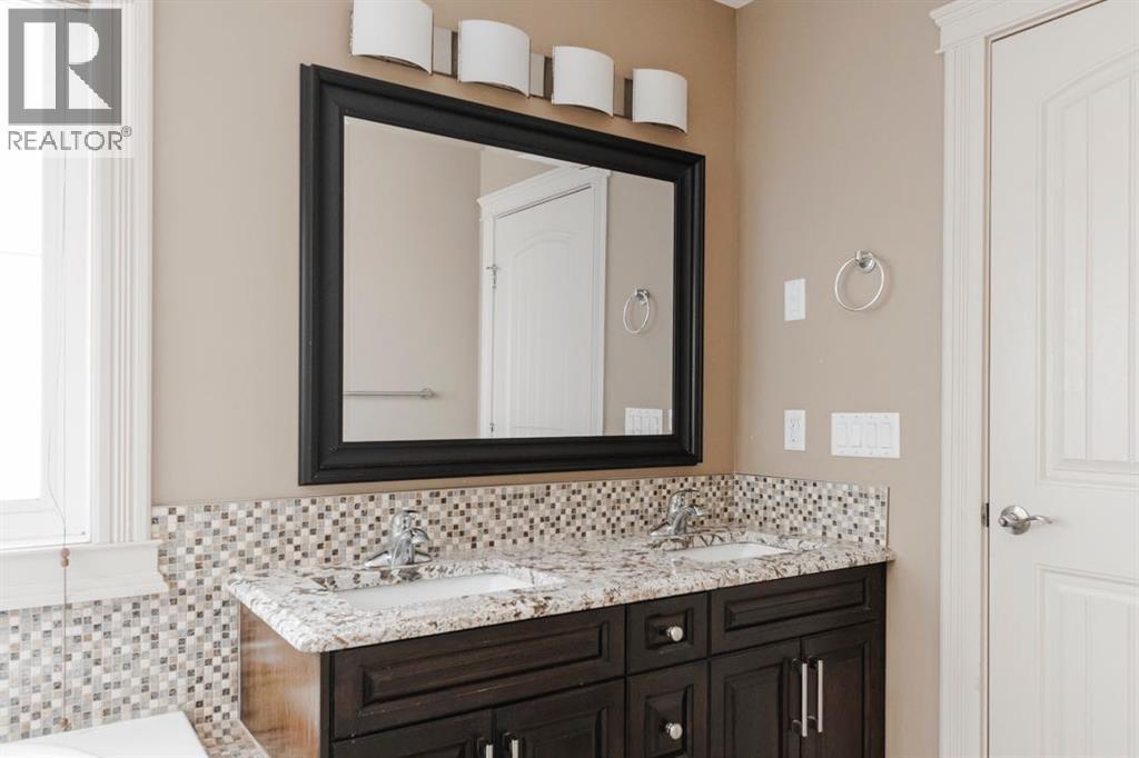 120 Ward Crescent, Fort McMurray