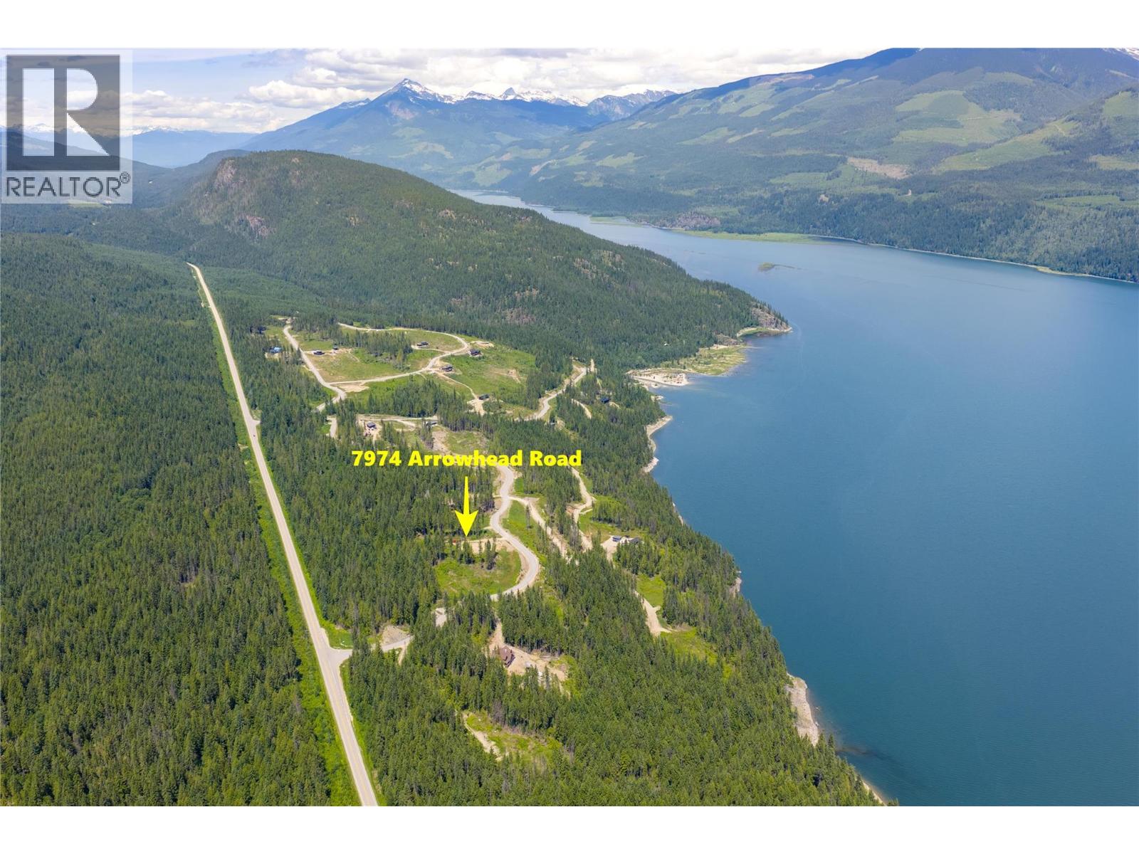  7974 Arrowhead Road, Revelstoke