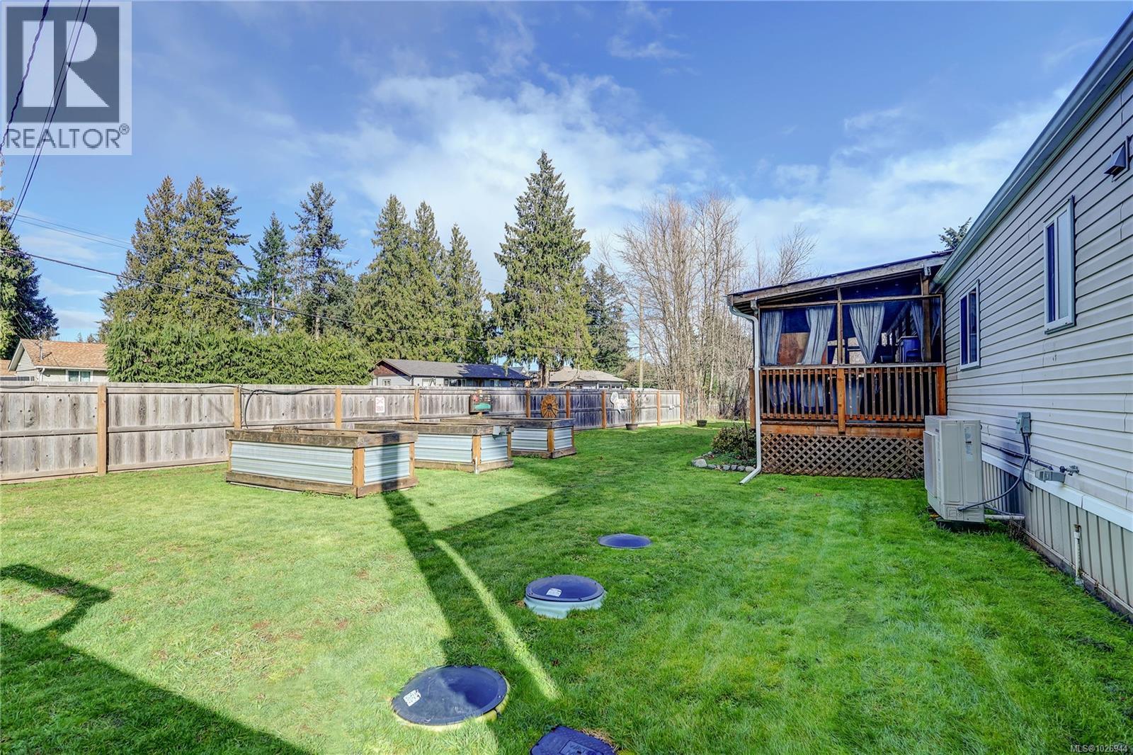 2339 GOULD RD E - 27