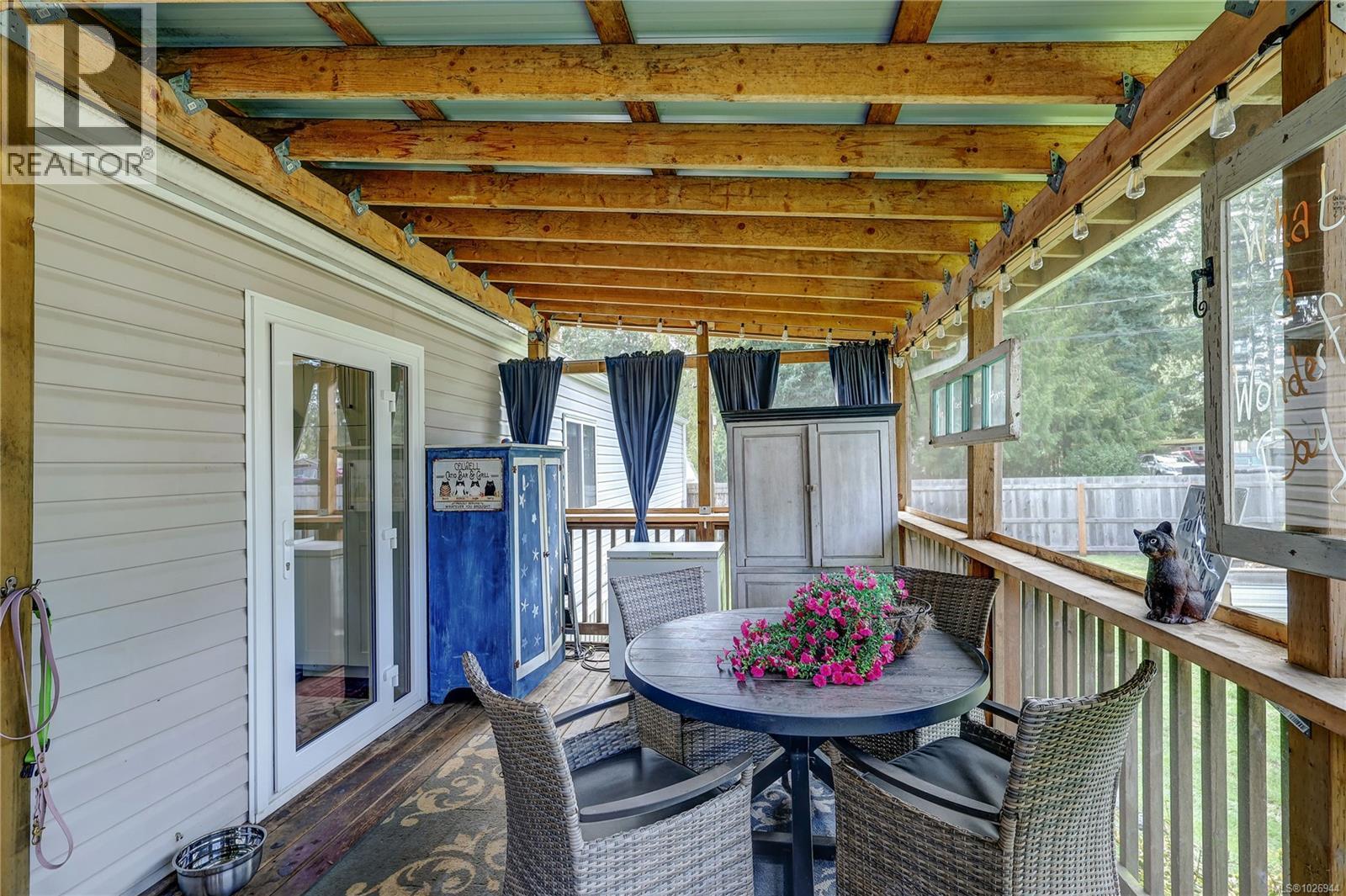 2339 GOULD RD E - 40