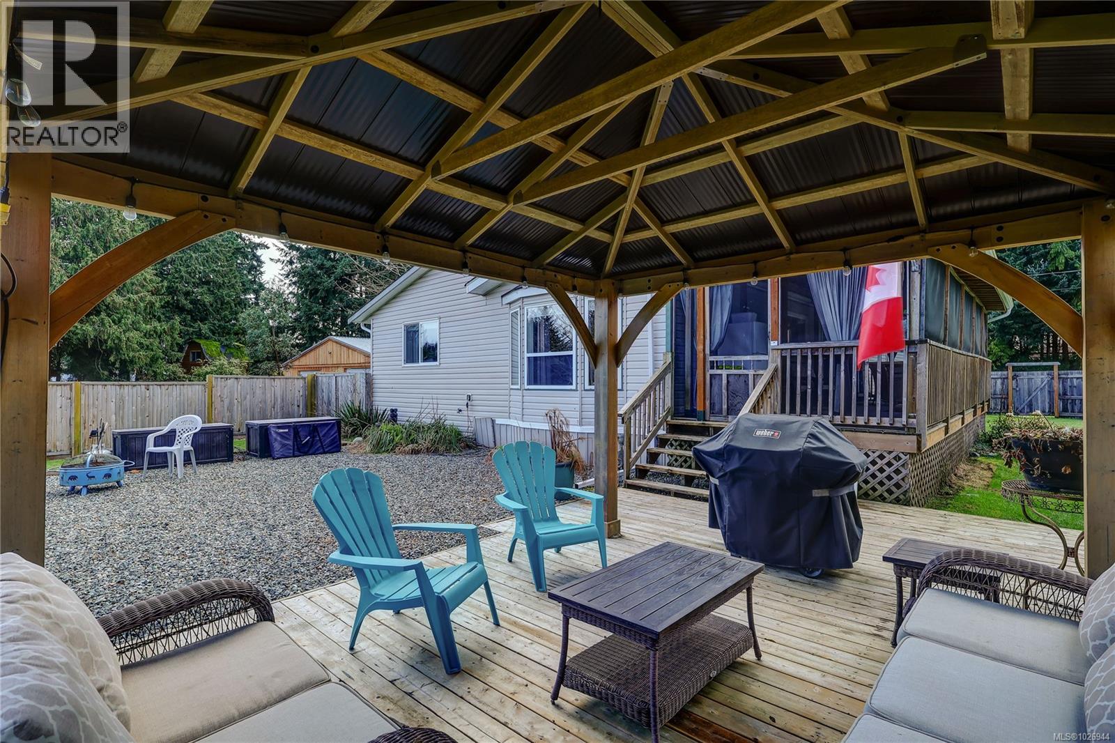 2339 GOULD RD E - 37