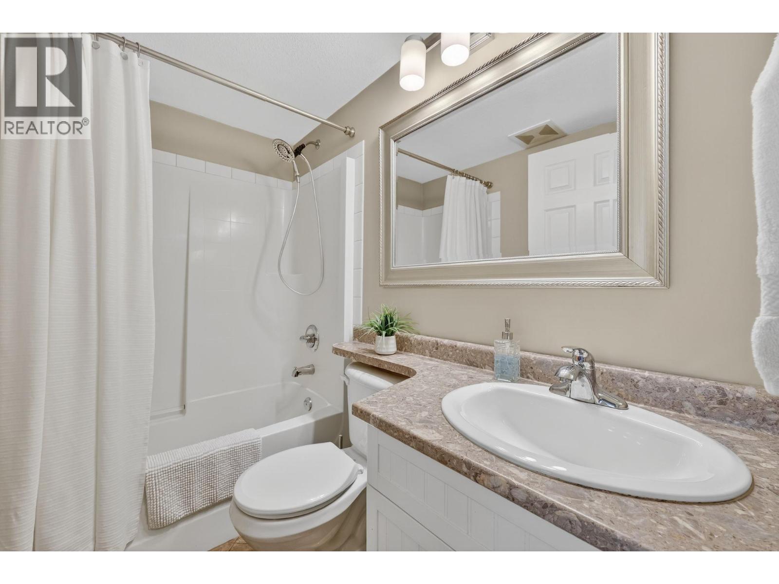 109 1390 Dilworth Crescent, Kelowna