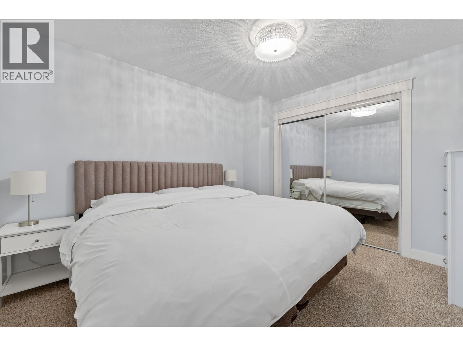 109 1390 Dilworth Crescent, Kelowna