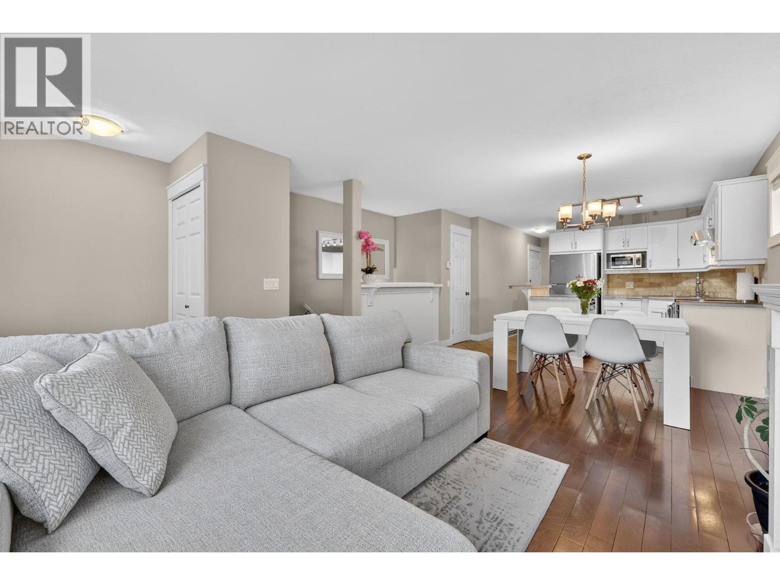 109 1390 Dilworth Crescent, Kelowna