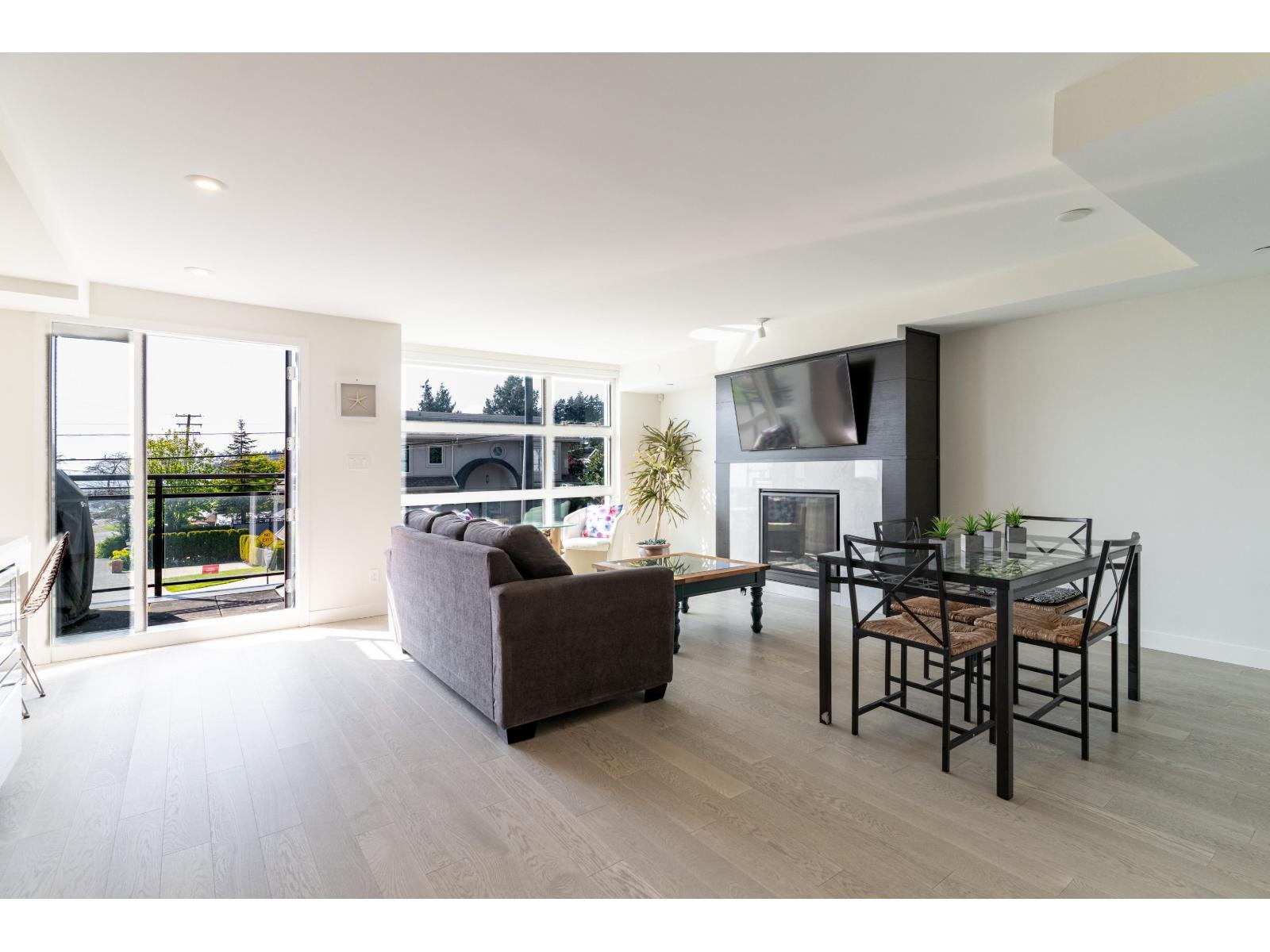 203 1160 OXFORD STREET, White Rock