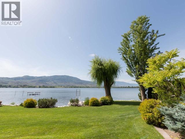 2418 LAKESHORE Drive Unit# 302, Osoyoos