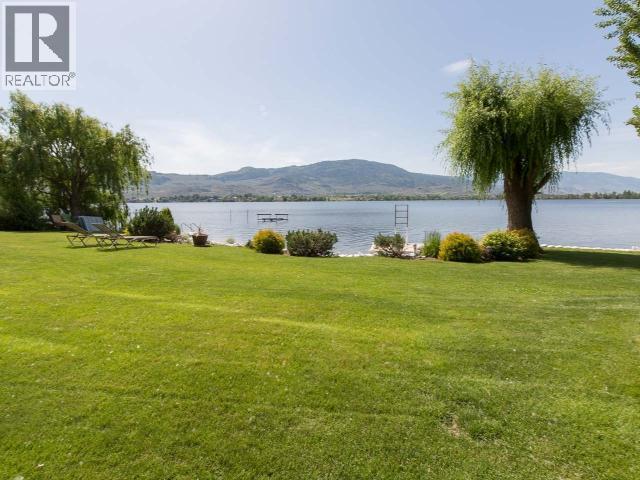 2418 LAKESHORE Drive Unit# 302, Osoyoos