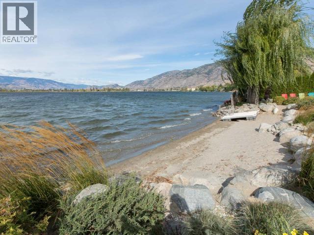 2418 LAKESHORE Drive Unit# 302, Osoyoos