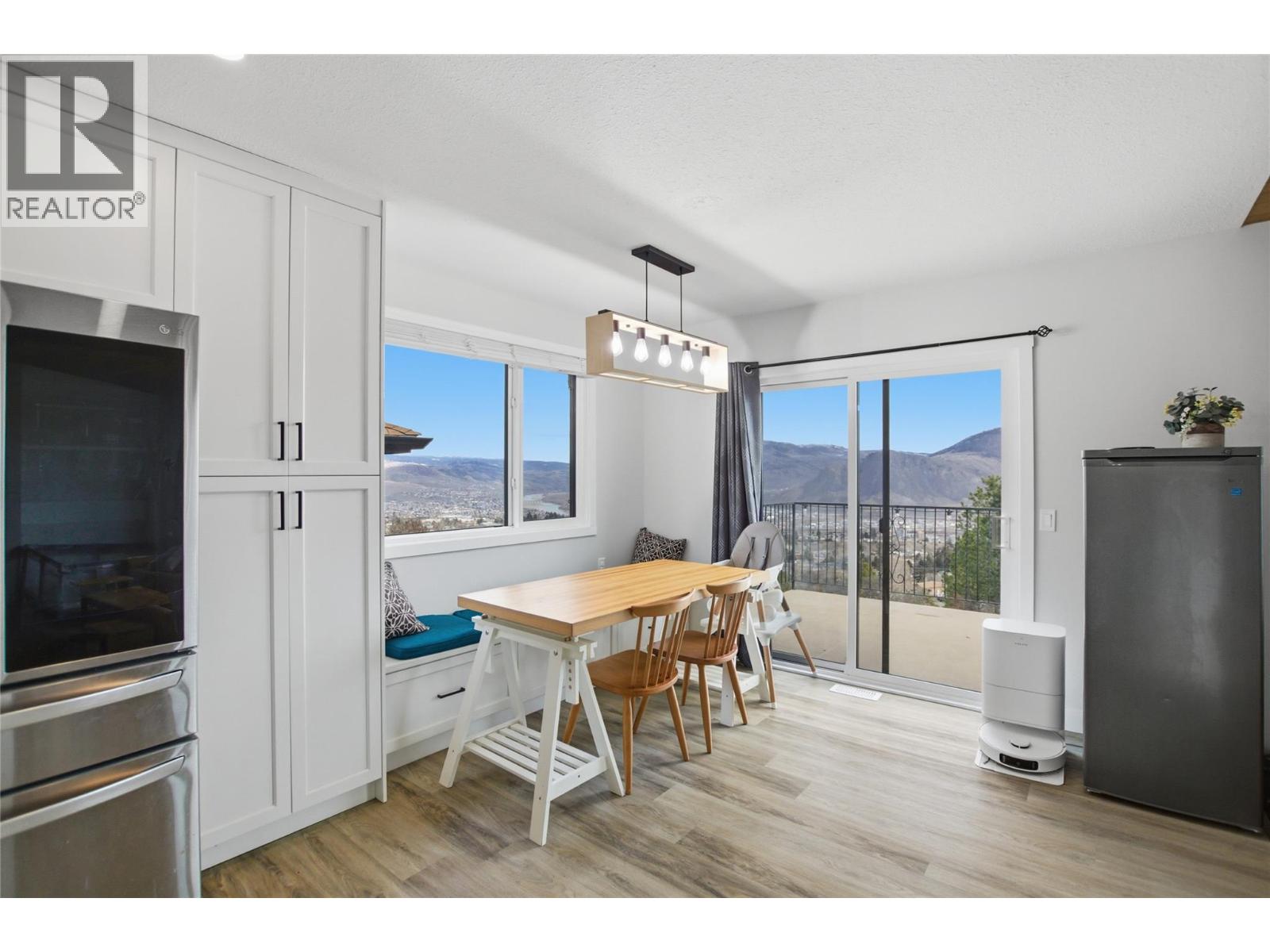 356 GLENEAGLES Drive, Kamloops