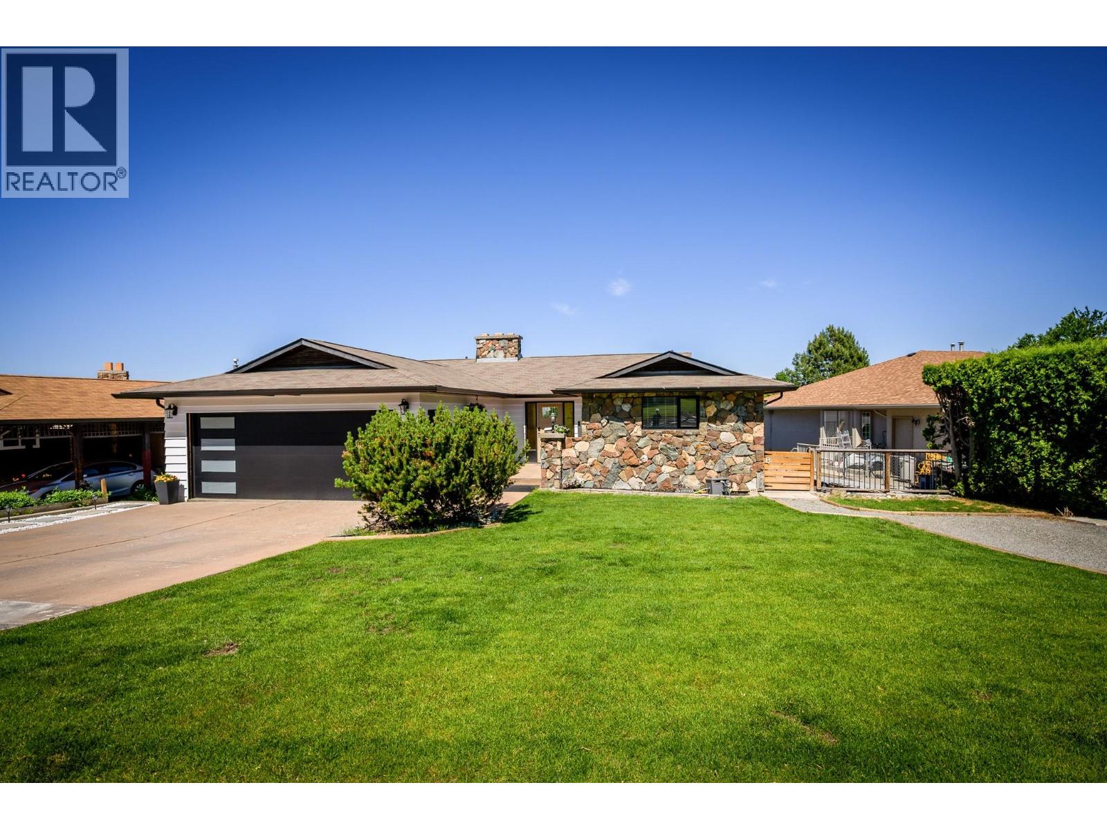 356 GLENEAGLES Drive, Kamloops