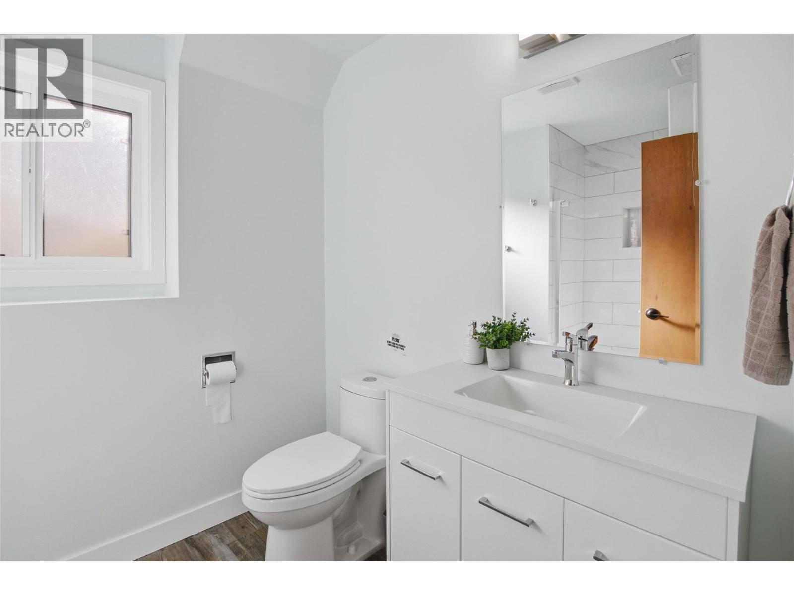 356 GLENEAGLES Drive, Kamloops