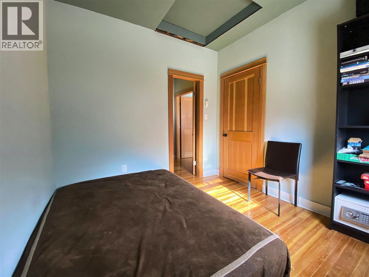 3880 Pioneer Road, Bralorne