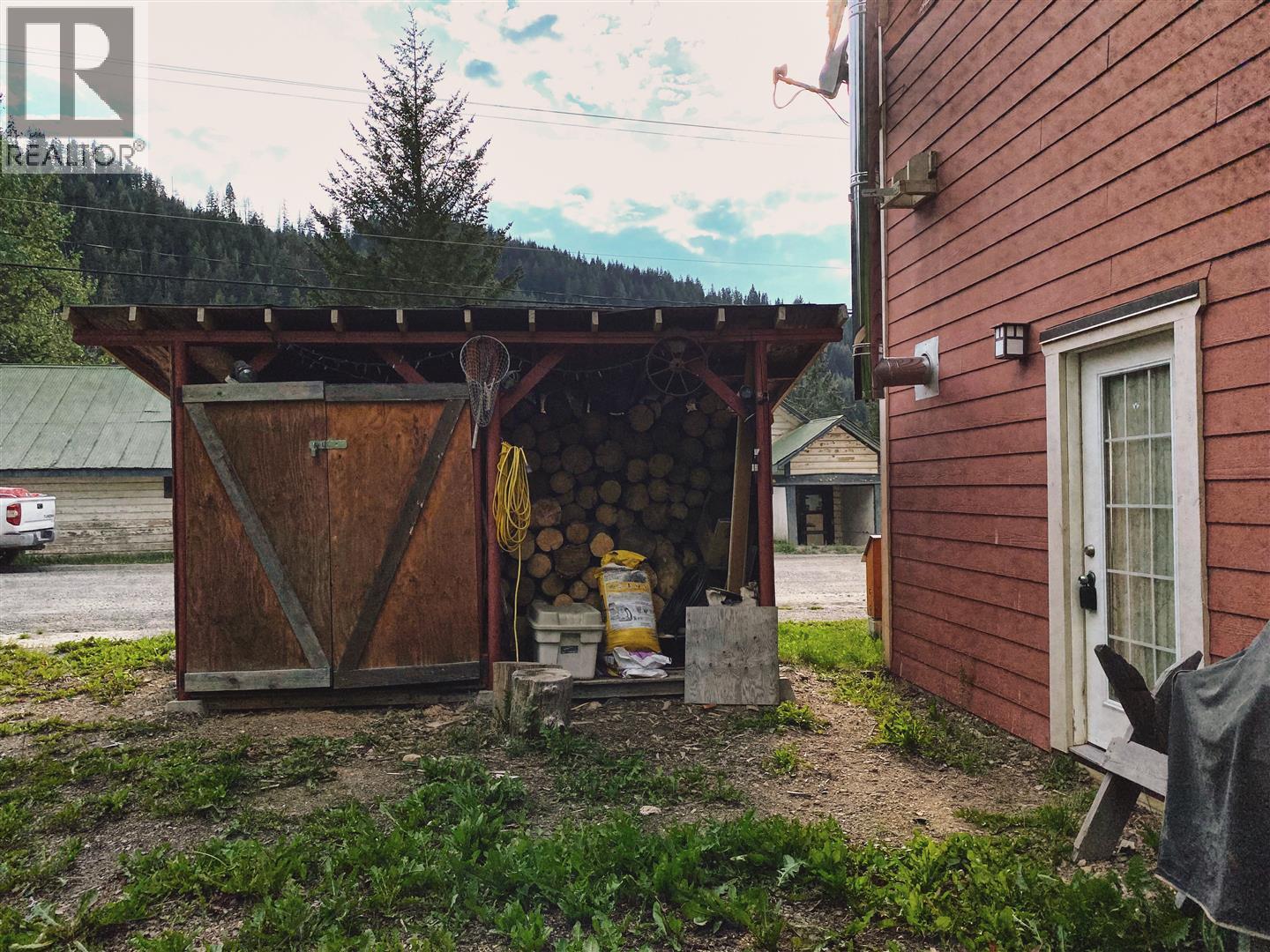 3880 Pioneer Road - 18