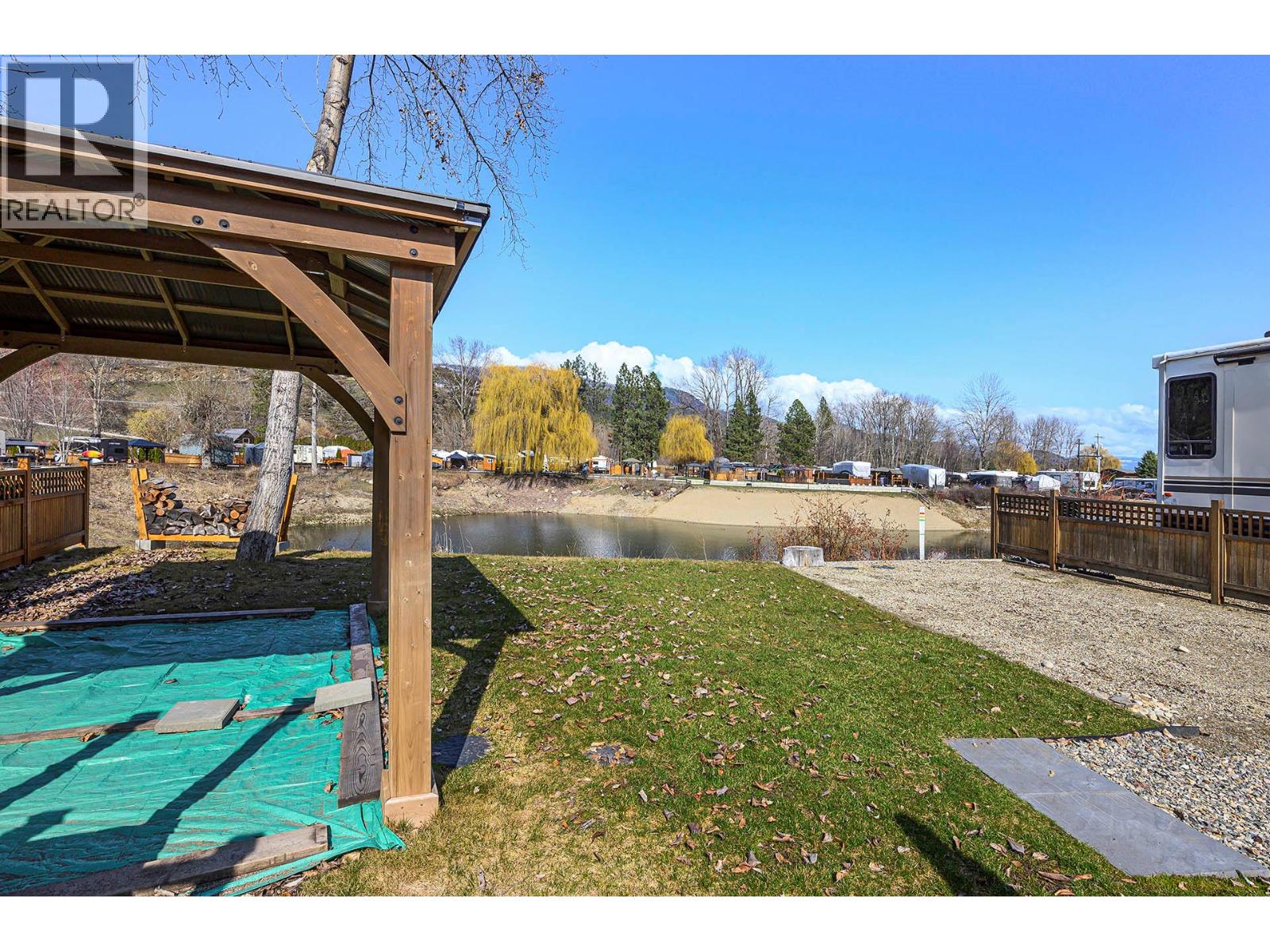 2 CLUBHOUSE LANE - 15