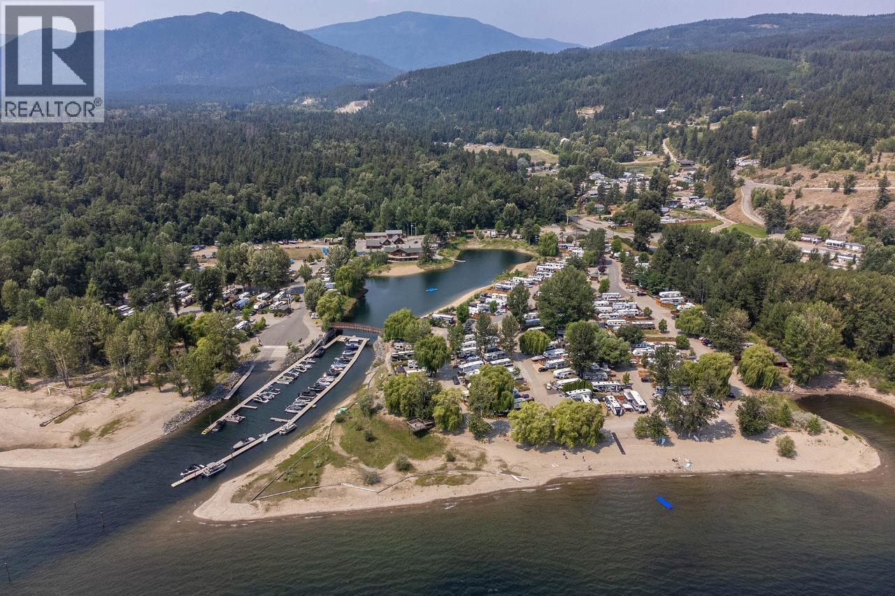 2 CLUBHOUSE LANE - 40