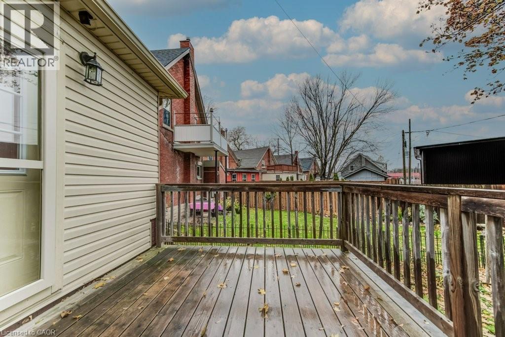 26 ST. LEGER Street - 31