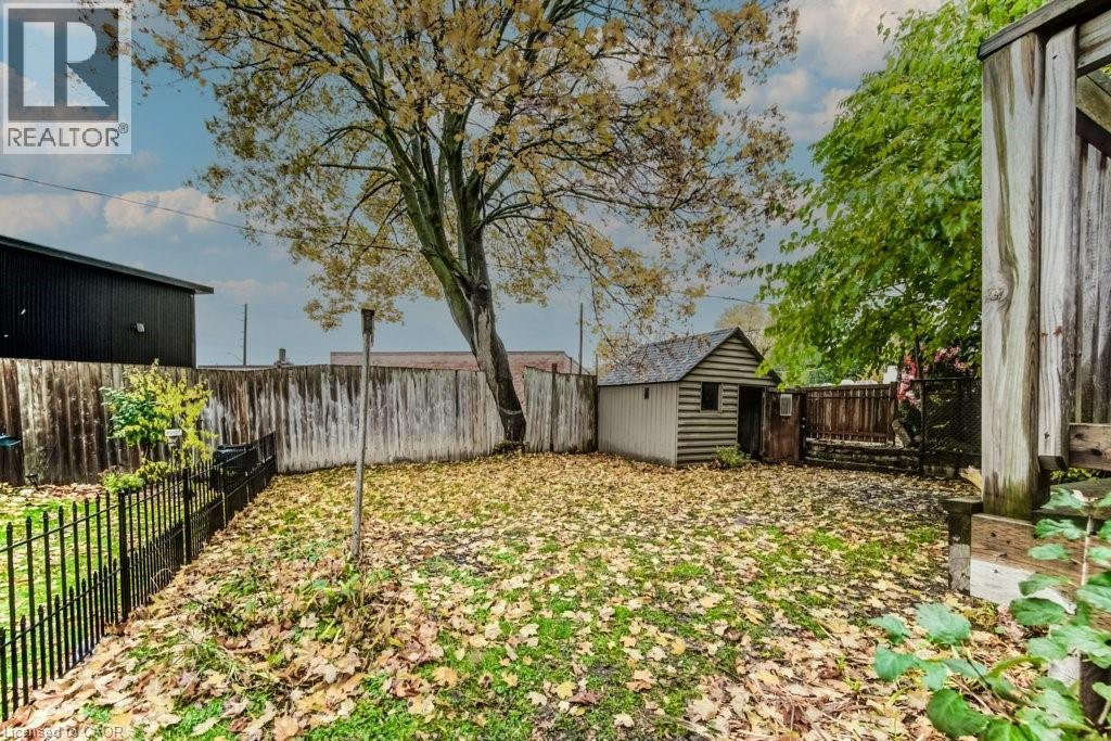 26 ST. LEGER Street - 33