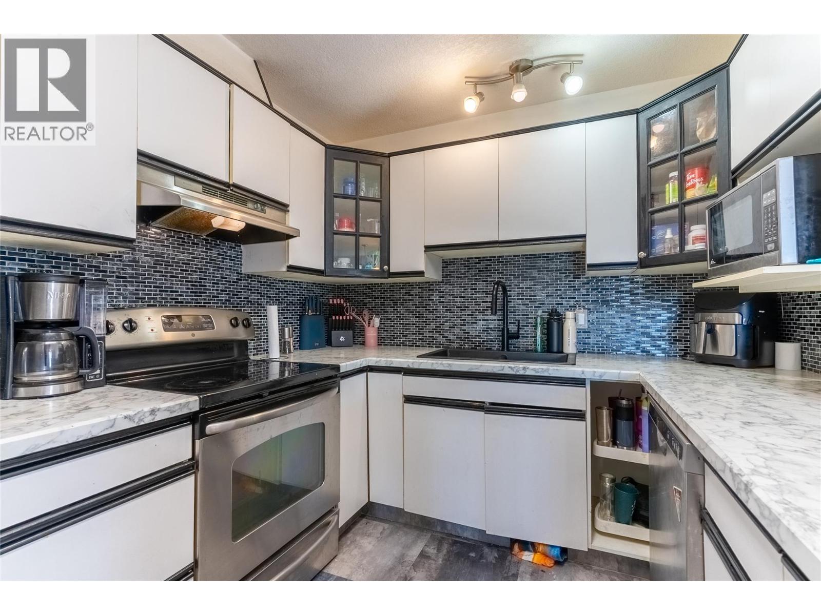 881 Evergreen Place, Kamloops