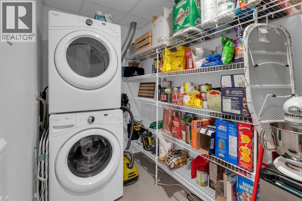 
          88 9 Street Northeast
            <br/>
            <span>Calgary</span>
            , 
            <span>AB</span>
             <span>T2E4E1</span>
         - Photo 23