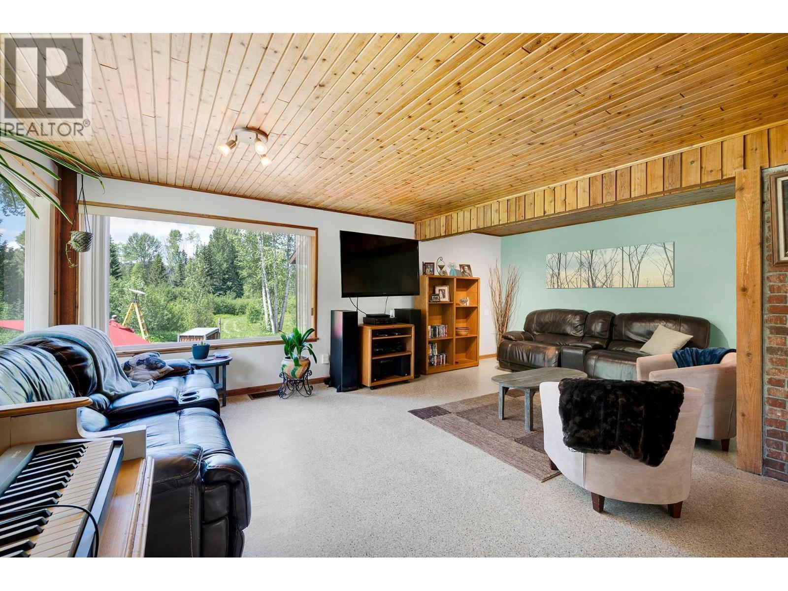 5305 Clearwater Valley Road, Clearwater