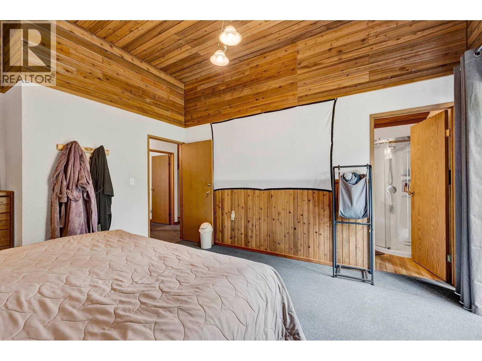 5305 Clearwater Valley Road, Clearwater