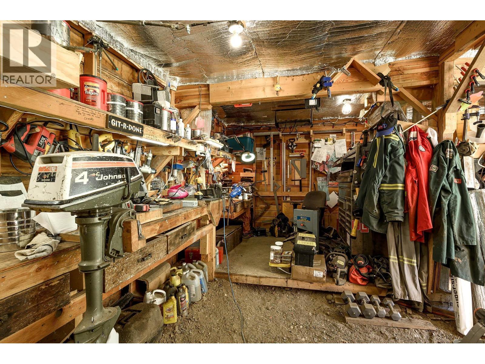 5305 Clearwater Valley Road, Clearwater