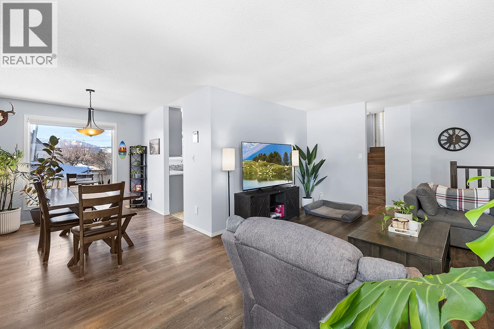 2708 2A Street S, Cranbrook