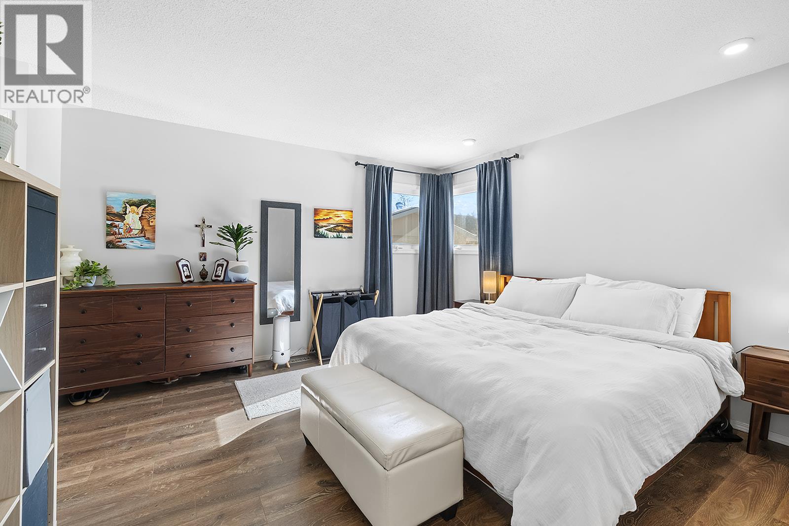 2708 2A Street S, Cranbrook