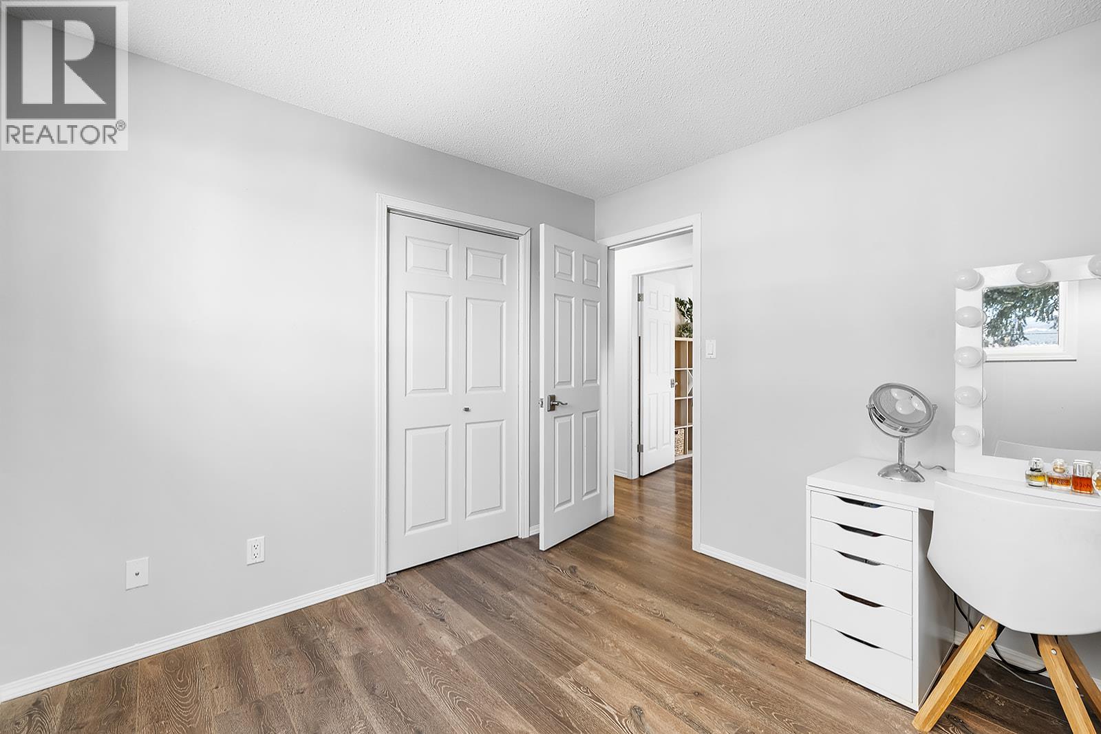 2708 2A Street S, Cranbrook