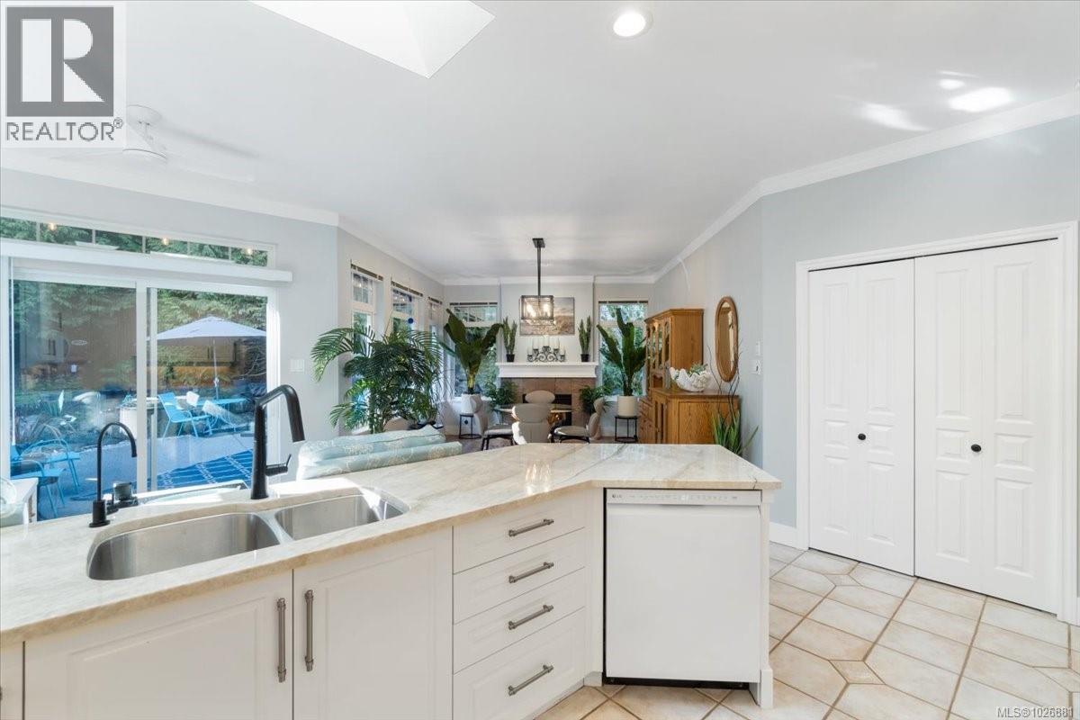 1254 Saturna Dr, Parksville