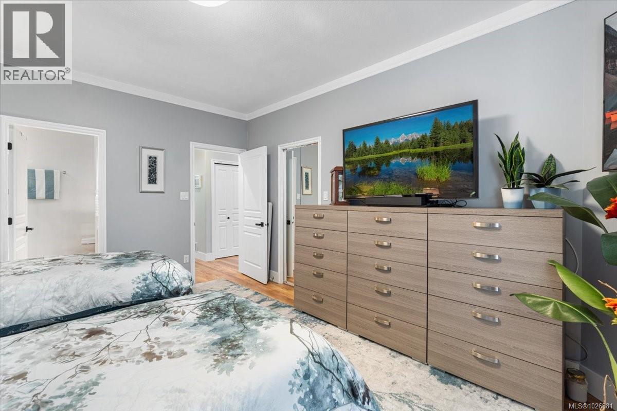 1254 Saturna Dr, Parksville