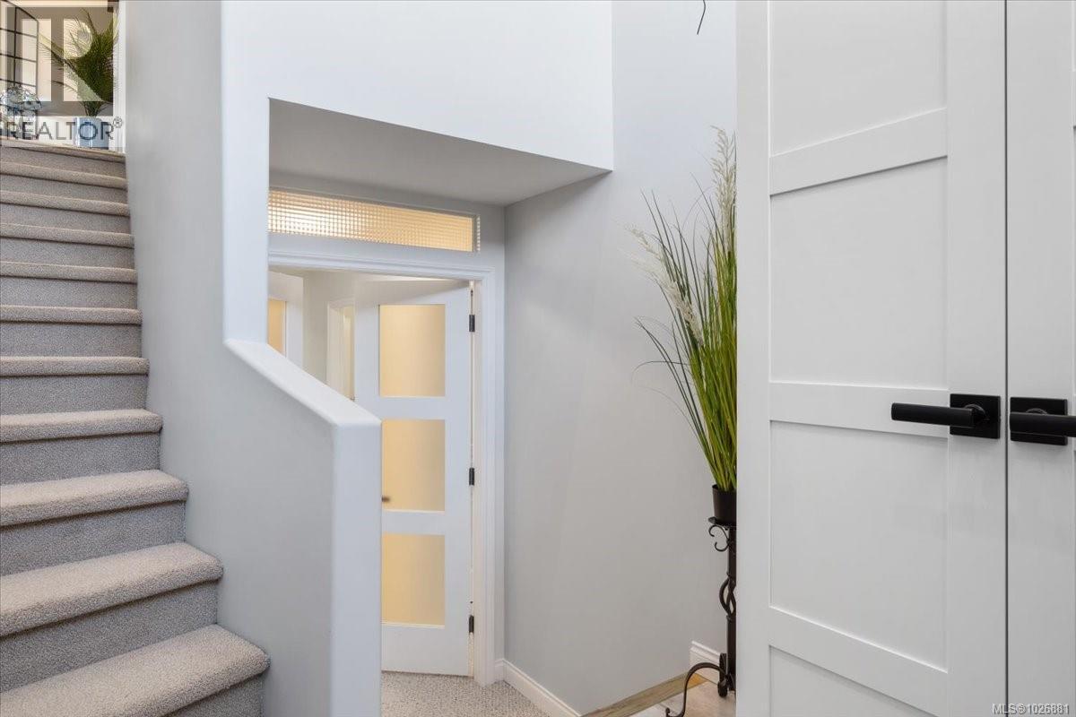 1254 Saturna Dr, Parksville