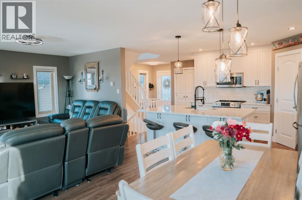 
          622 25 Street
            <br/>
            <span>Wainwright</span>
            , 
            <span>AB</span>
             <span>T9W0B7</span>
         - Photo 18