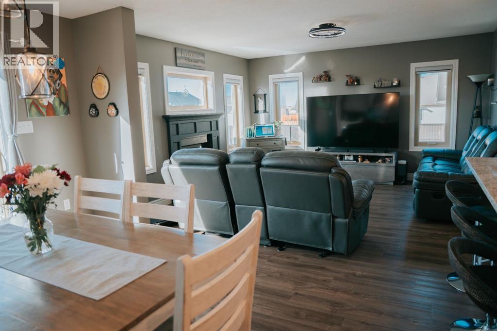 
          622 25 Street
            <br/>
            <span>Wainwright</span>
            , 
            <span>AB</span>
             <span>T9W0B7</span>
         - Photo 19