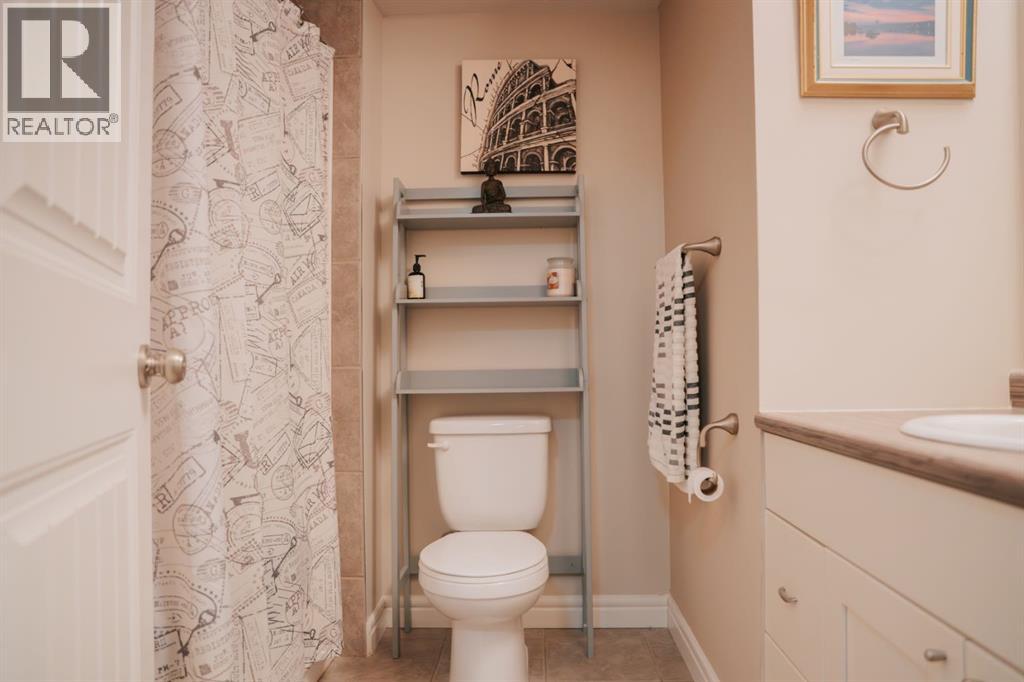 
          622 25 Street
            <br/>
            <span>Wainwright</span>
            , 
            <span>AB</span>
             <span>T9W0B7</span>
         - Photo 40