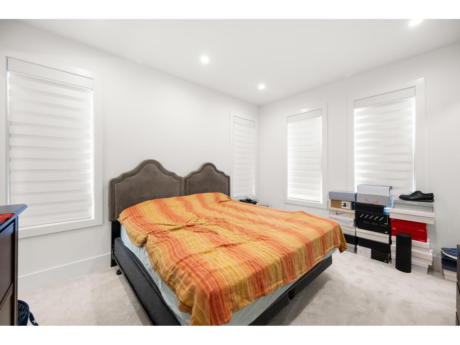 1113 DOLPHIN STREET, White Rock