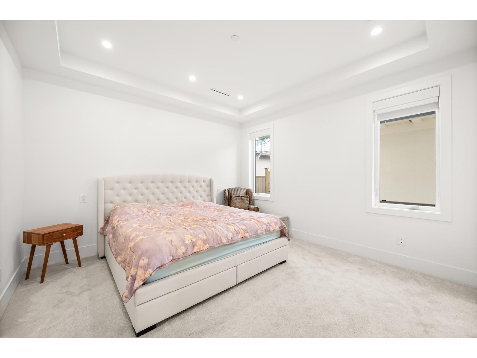 1113 DOLPHIN STREET, White Rock