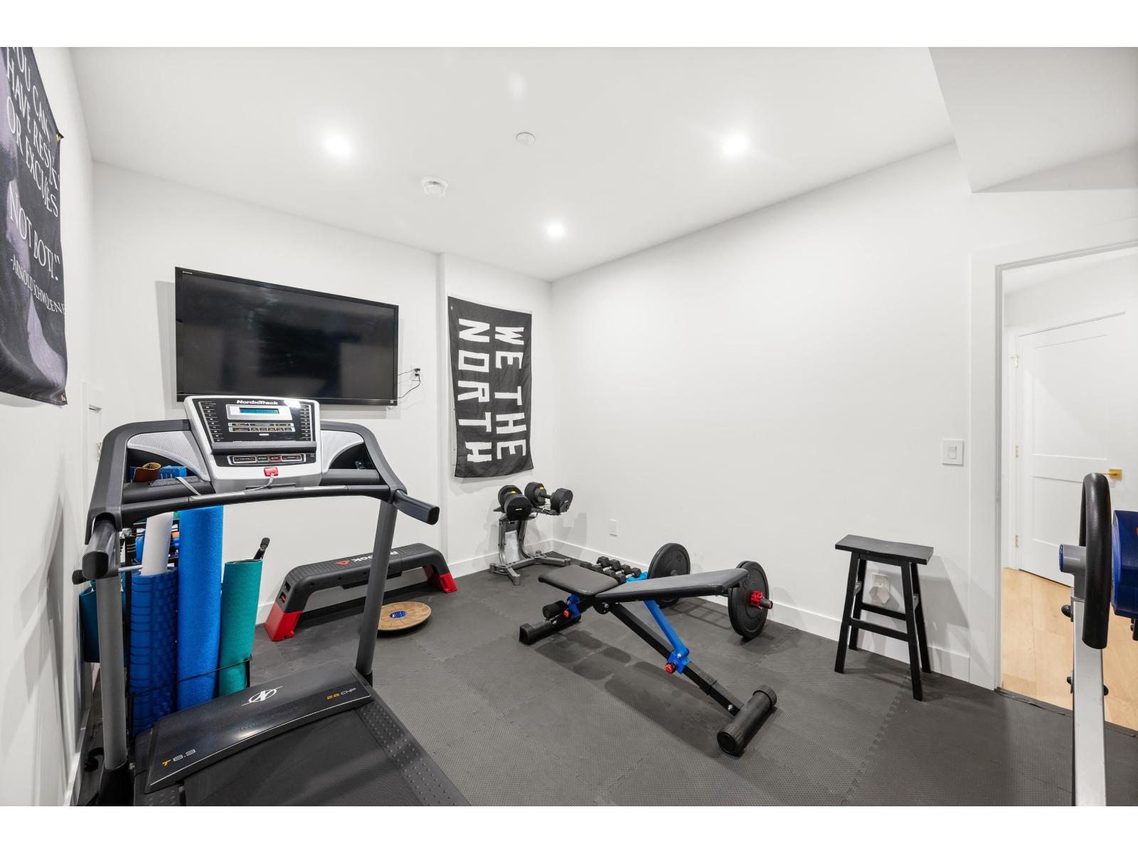 1113 DOLPHIN STREET, White Rock