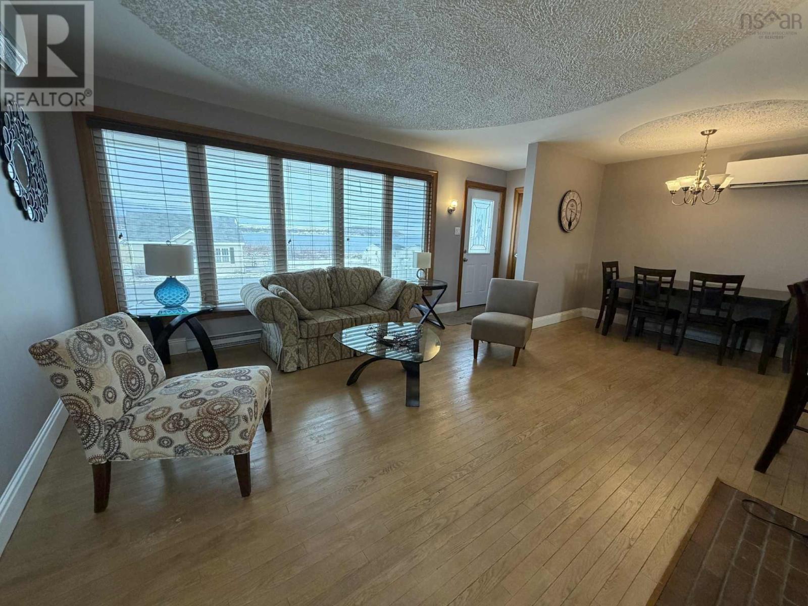 Property 10 of 46 of 15472 Cabot Trail