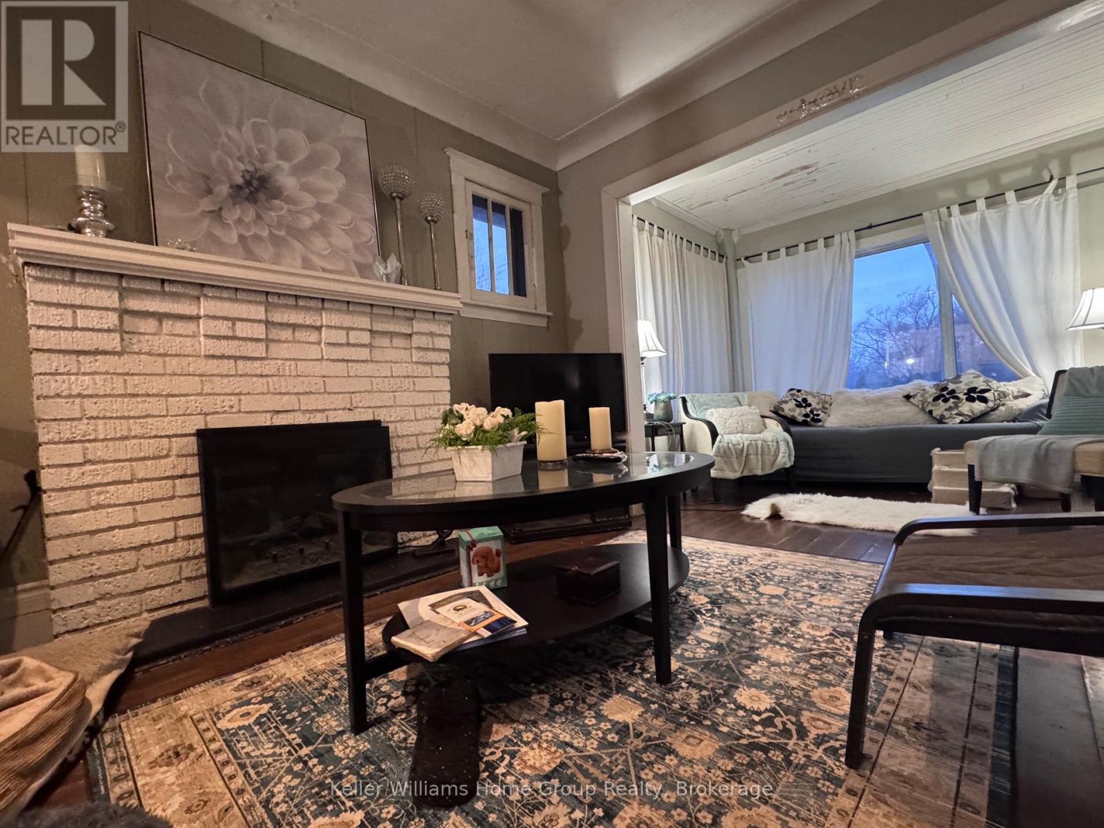 22 CLARE AVENUE - 2