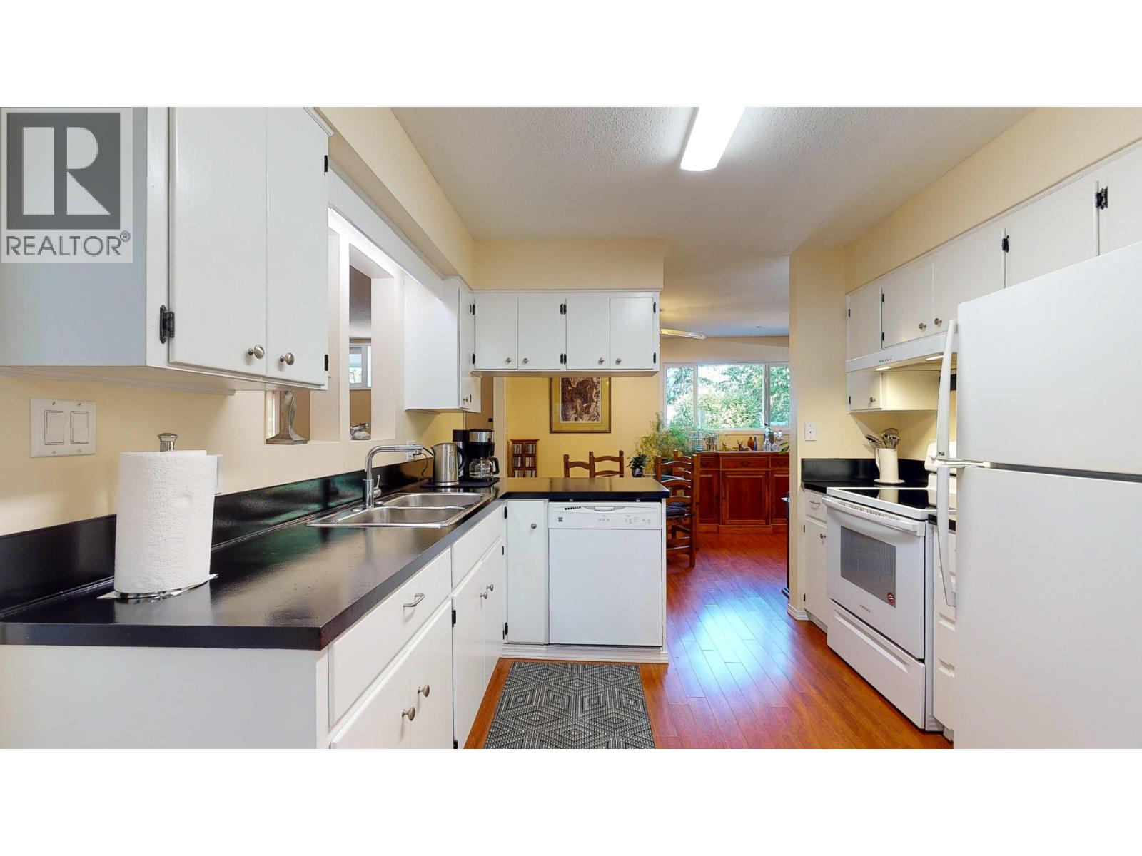 4569 FRANCIS PENINSULA ROAD, Madeira Park