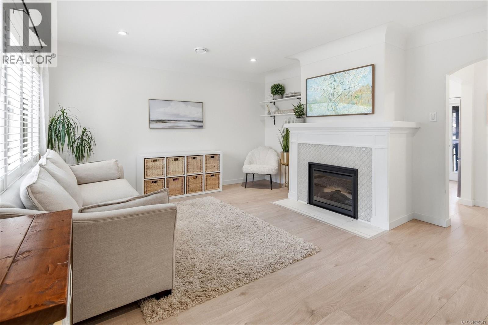 3070 Balfour Ave, Victoria