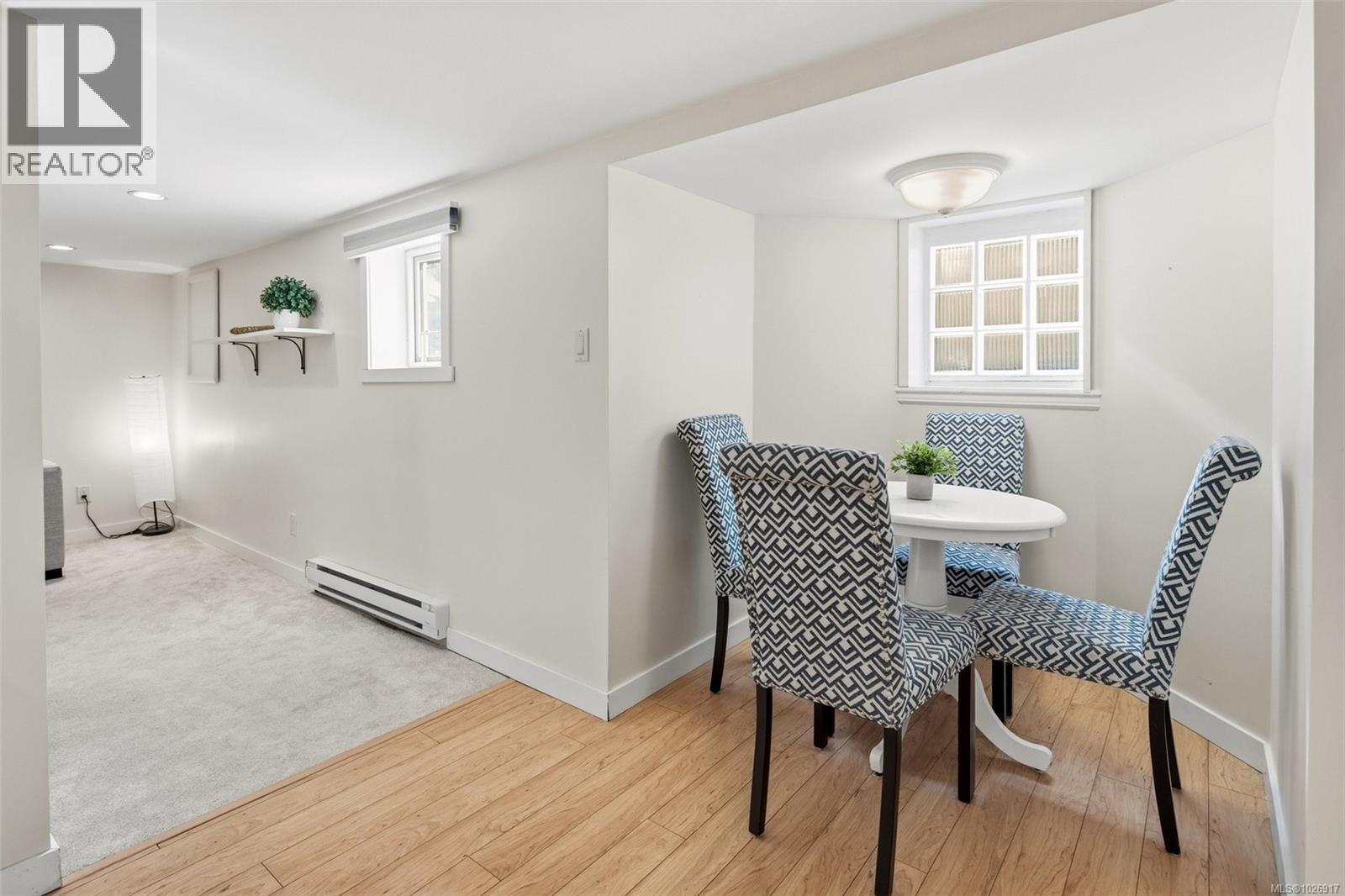 3070 Balfour Ave, Victoria