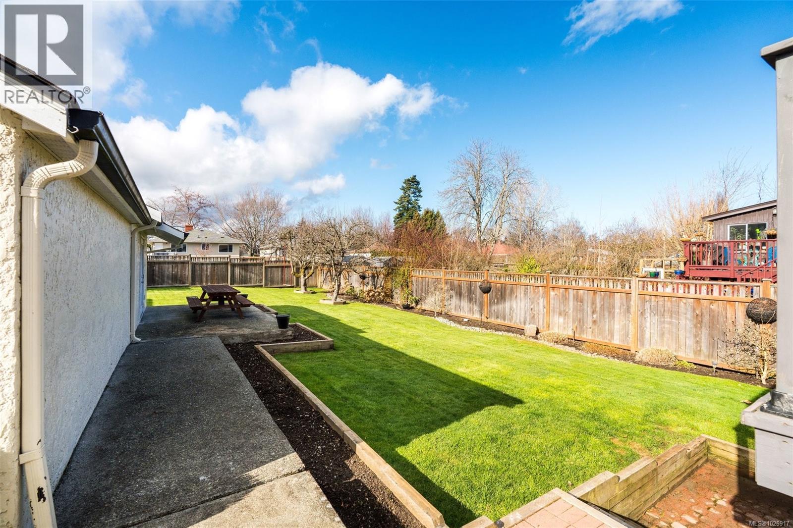 3070 Balfour Ave, Victoria