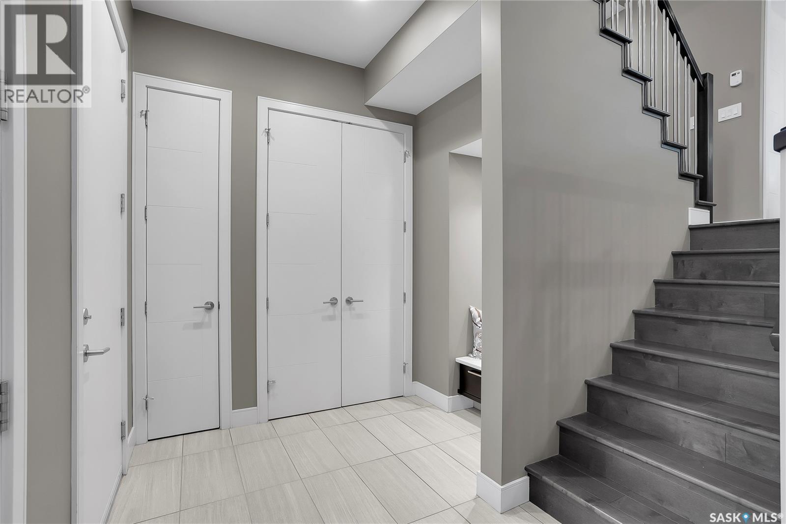 137 Gillies BAY - Photo 2 of 50, Saskatoon, Saskatchewan