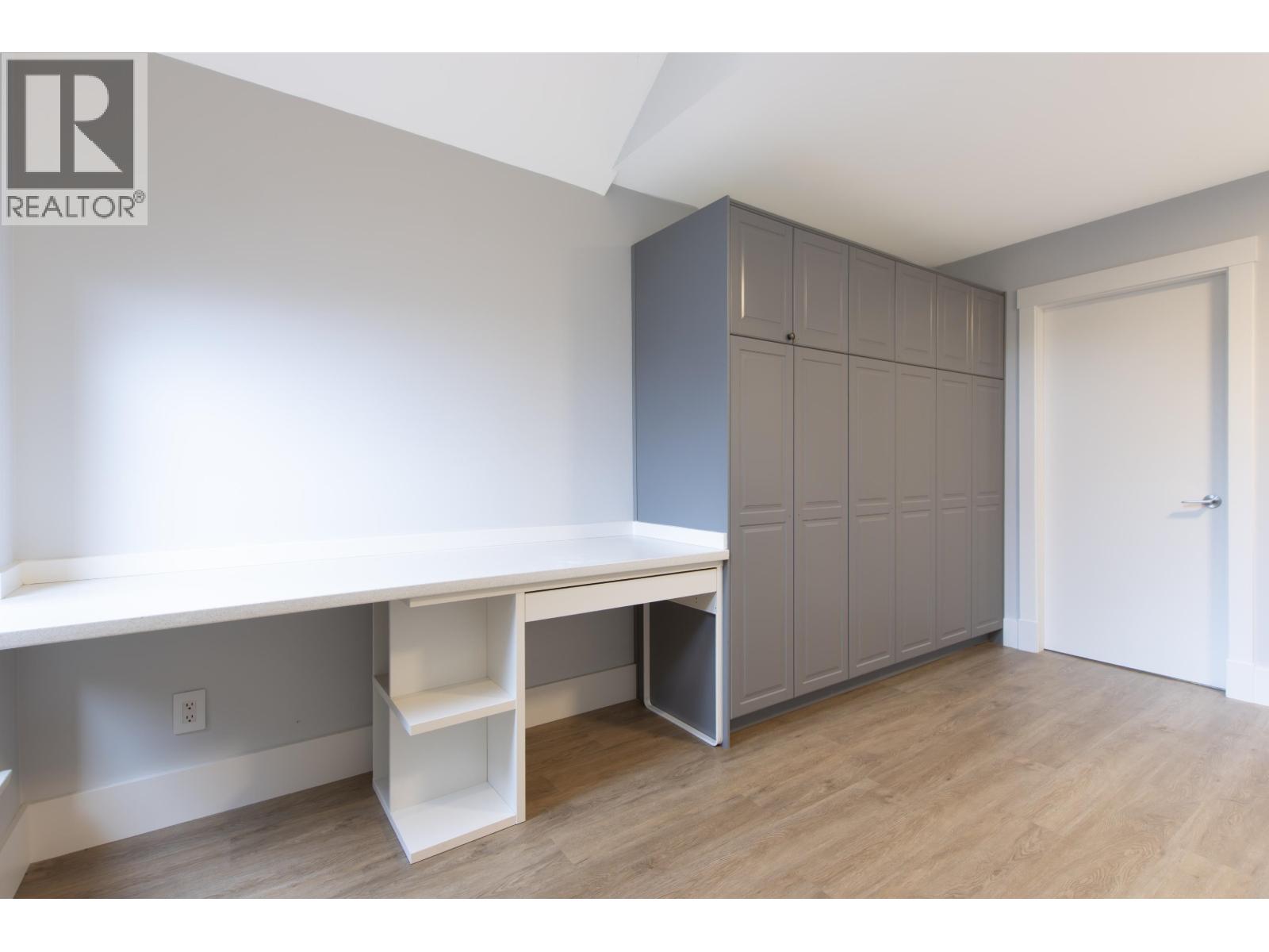 41281 MEADOW AVENUE, Squamish