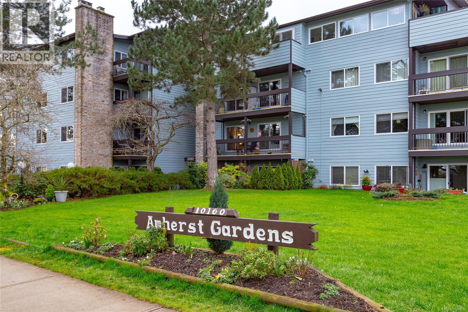 204 10160 Third Street, Sidney