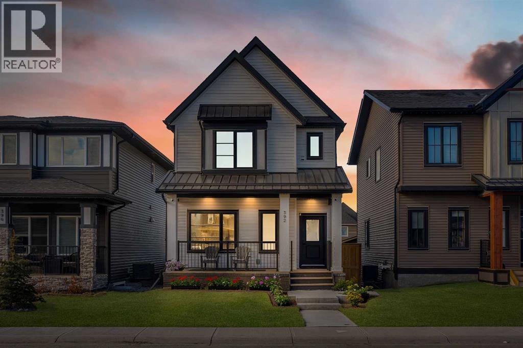 392 Lawthorn Way - Main photo, Airdrie, Alberta